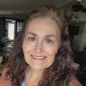 Meet your Posher, Andria